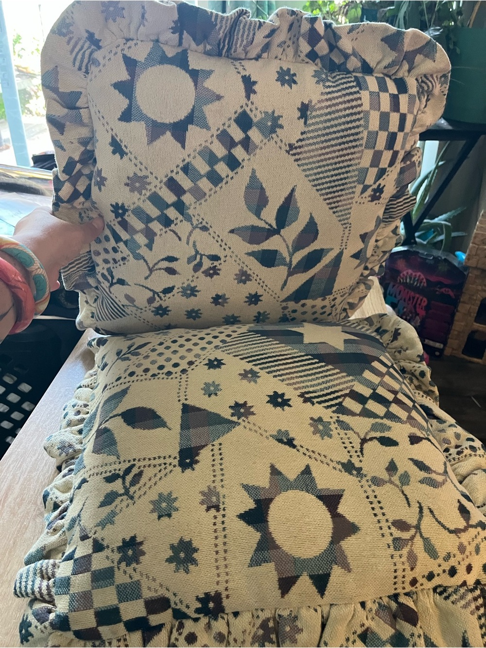Vintage Cottagecore Quilt Pattern Woven Tapestry Accent Cushions Ruffle Trim